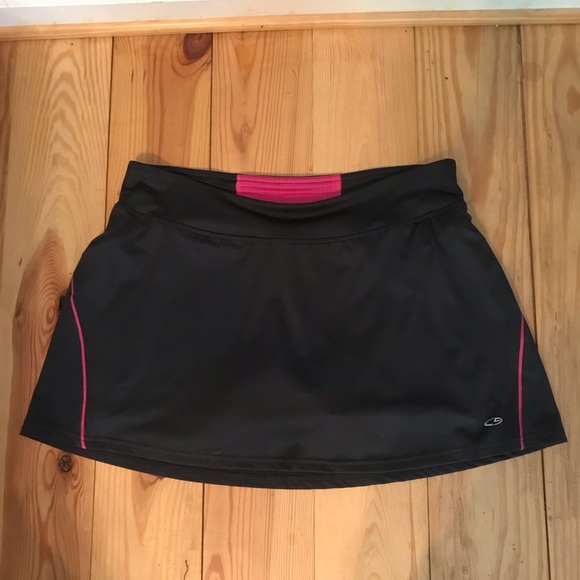 Champion tennis skirt Large - Picture 2 of 7